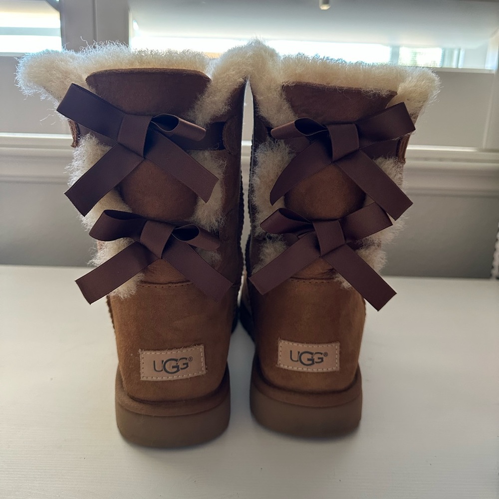 Bailey Bow Uggs II